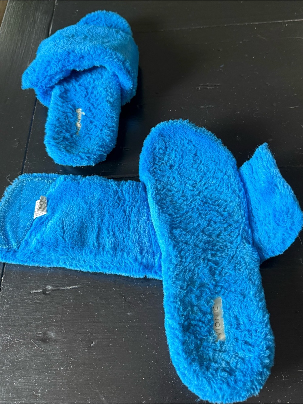 Vionic Dream Women's Supportive Slippers - Picture 7 of 9